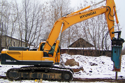 Экскаватор HYUNDAI R-250LC-7 с гидромолотом